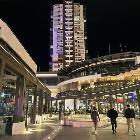 180° View Apartment In Diamond Building Escópia Exterior foto