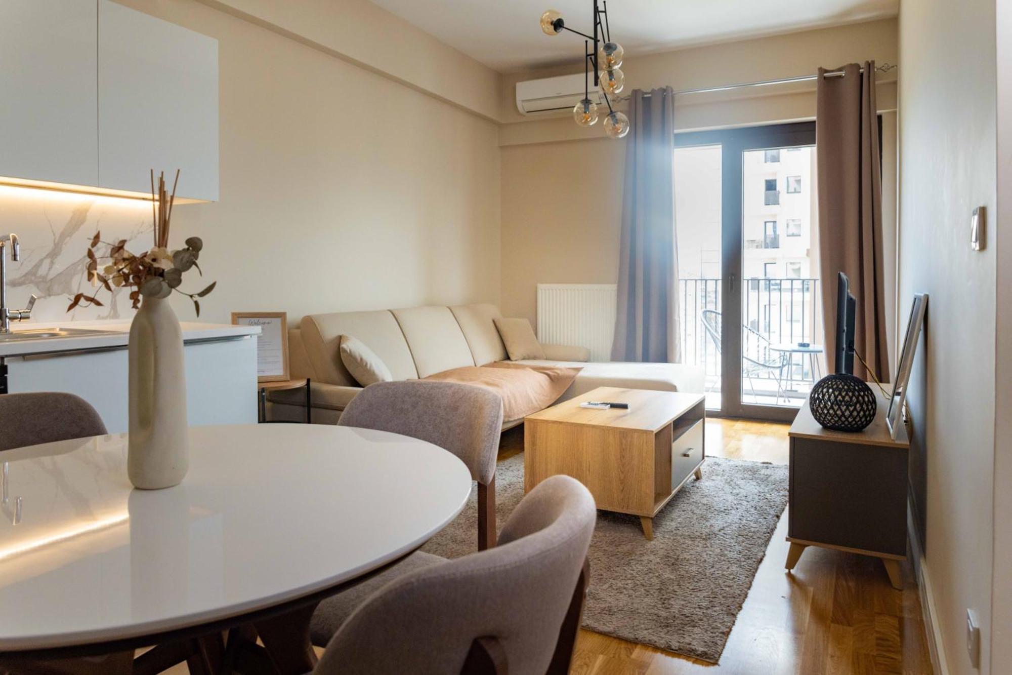 180° View Apartment In Diamond Building Escópia Exterior foto